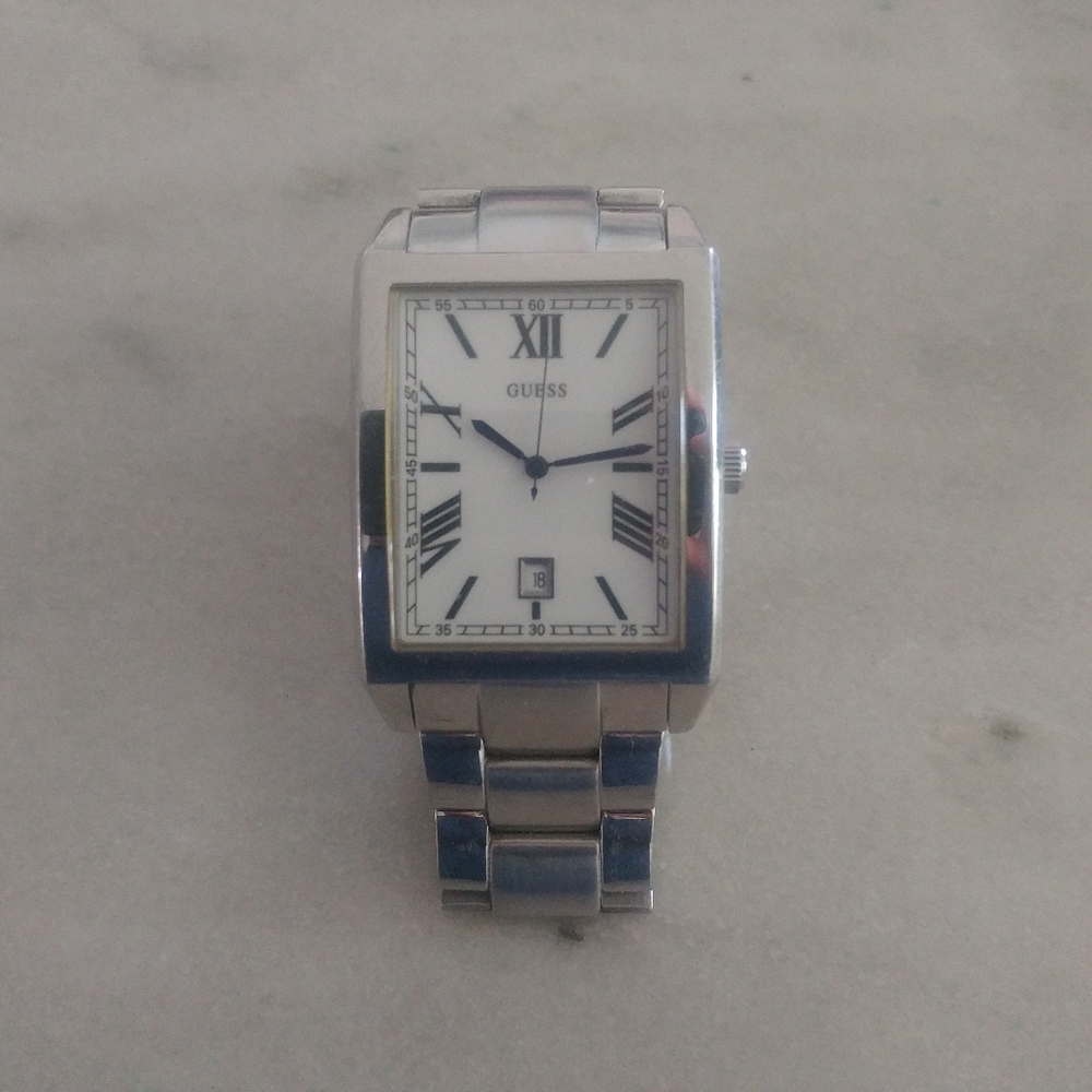 Guess Watch